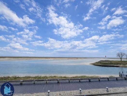 Appartement à vendre 190 800 € 1 pièce 27 m² Étage 1/3 Saint-Valery-sur-Somme 80230