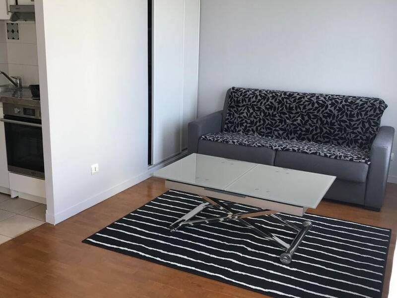 Maison à louer, 25m², SAINT MAUR DES FOSSES