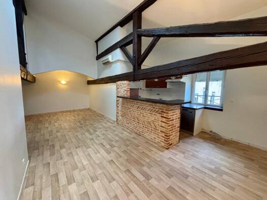 Duplex à vendre 100 000 € 2 pièces 1 chambre 59 m² Faubourg Est-Peraudel Castres 81100