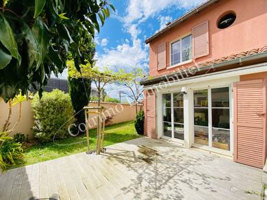 Maison à vendre 370 000 € 4 pièces 3 chambres 87 m² 80 m² de terrain Bourg Genas 69740
