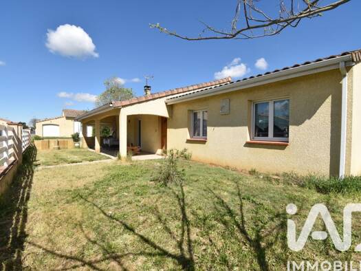 Maison de plain-pied à vendre 304 000 € 5 pièces 4 chambres 119 m² 1 746 m² de terrain Terrasse de la Saudrune Seysses 31600