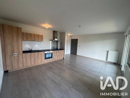 Appartement à vendre 199 000 € 3 pièces 2 chambres 63,73 m² Étage 1/3 Corcelles-Bas de Chanot Chevigny-Saint-Sauveur 21800