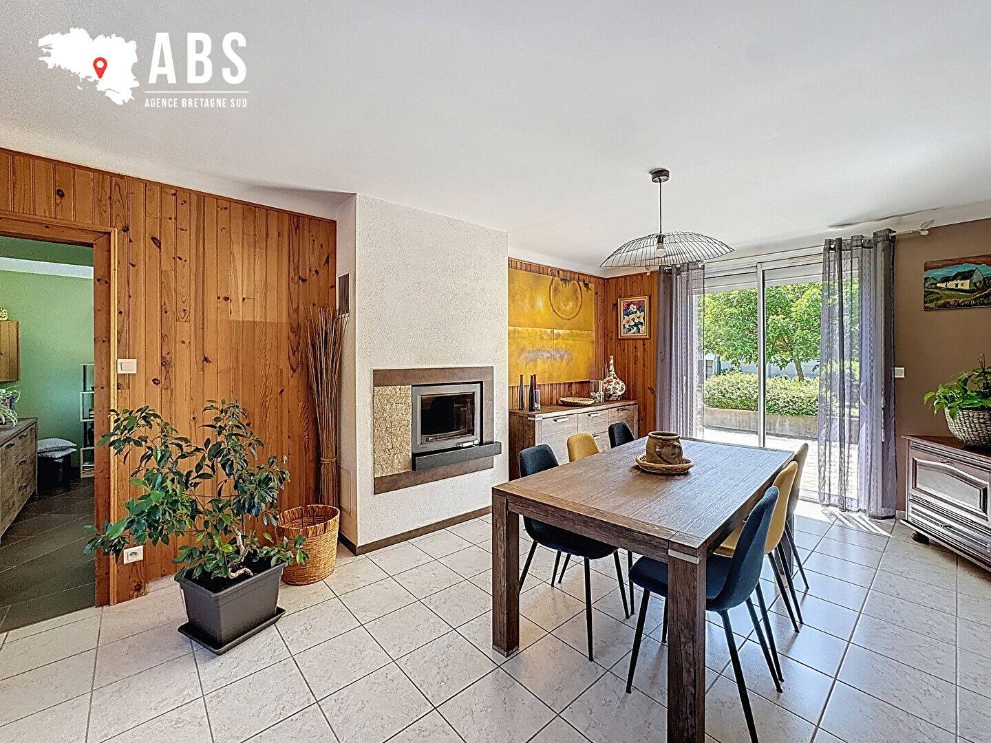 Maison à vendre, 120m², LA CHAPELLE DES MARAIS