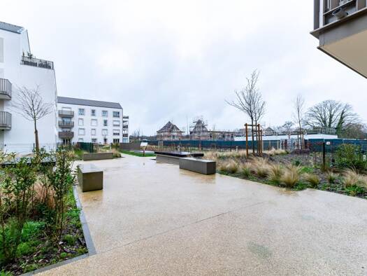 Appartement à louer 1 564 € 4 pièces 3 chambres 84 m² 2ème étage Chessy 77700