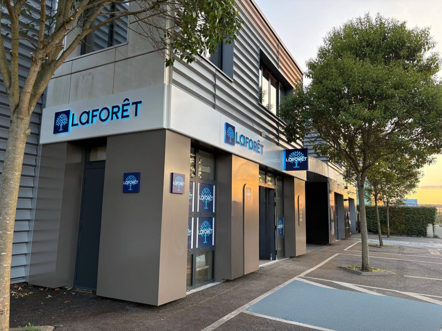LAFORET CHAMBOURCY