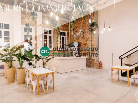 Local commercial à vendre 206 700 € 61,3 m² de surface de vente Angers 49100