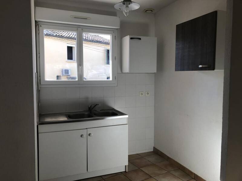 Maison à louer, 64m², SERVIAN