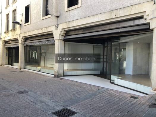 Local commercial à louer 2 000 € 305,5 m² de surface de vente Marmande 47200