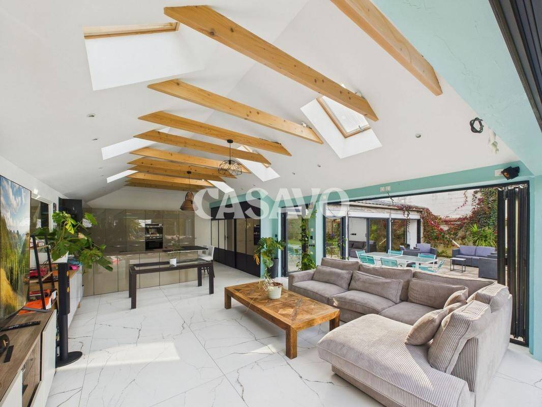 Maison à vendre, 120m², SAINT MAUR DES FOSSES
