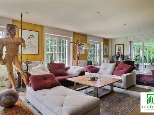 Maison à vendre 1 240 000 € 15 pièces 8 chambres 465 m² 6 500 m² de terrain Sentheim 68780