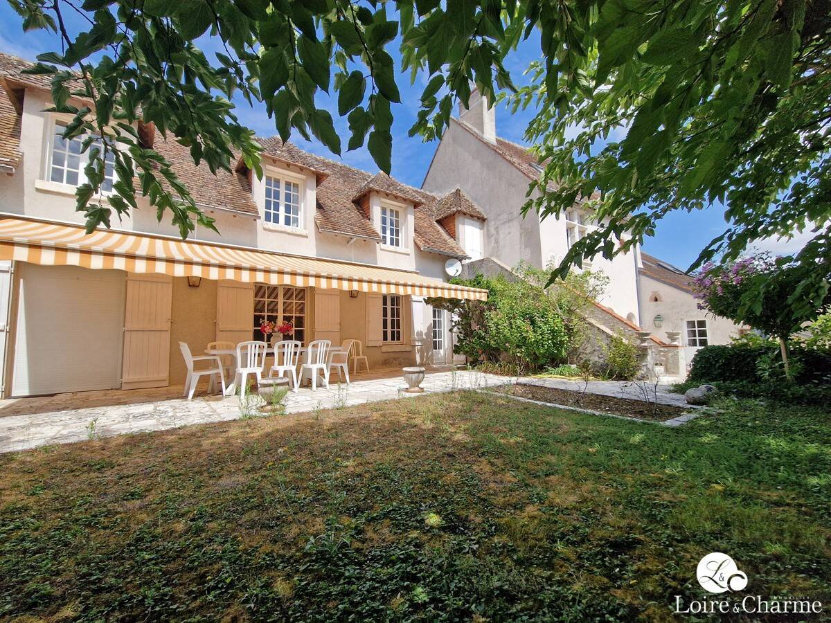 Maison à vendre, 340m², SAINT DENIS SUR LOIRE