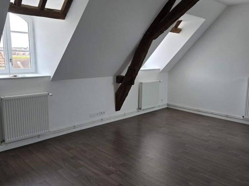 Maison à louer, 77m², AVALLON