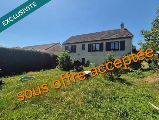 Maison à vendre 90 000 € 4 pièces 3 chambres 80 m² 542 m² de terrain Est Montchanin 71210