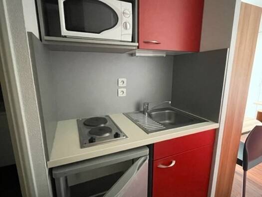 Duplex à louer 765 € 2 pièces 1 chambre 24 m² Étage 4/6 Charpennes-Tonkin Villeurbanne 69100