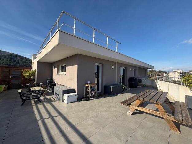 Appartement à vendre 319 000 € 4 pièces 3 chambres 80,8 m² 6 étages Lucciana 20290