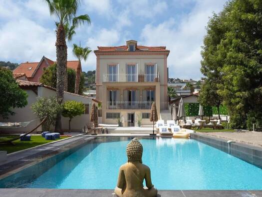 Maison à vendre 3 200 000 € 7 pièces 4 chambres 249 m² 1 135 m² de terrain La Maure-Super Cannes Vallauris 06220