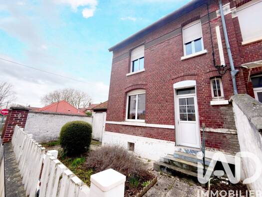 Maison de ville à vendre 126 000 € 3 pièces 2 chambres 91 m² La Vallée Péronne 80200