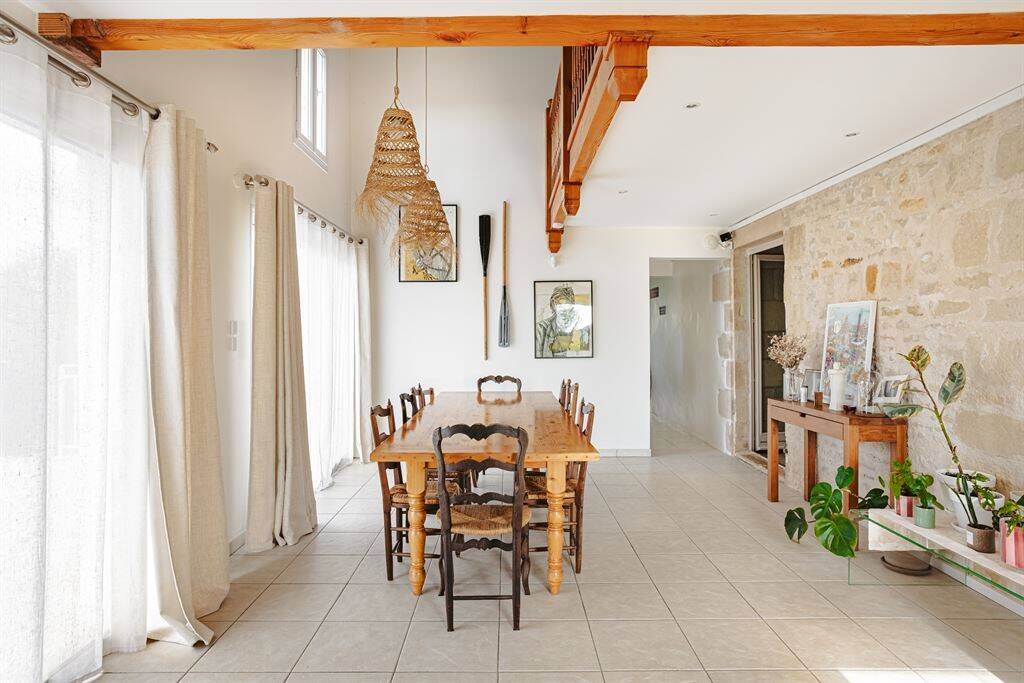 Maison à vendre, 825m², SURGERES