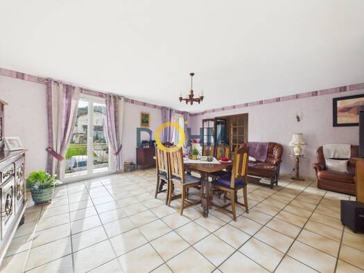 Maison à vendre 249 000 € 5 pièces 4 chambres 132 m² 353 m² de terrain Fraisses 42490
