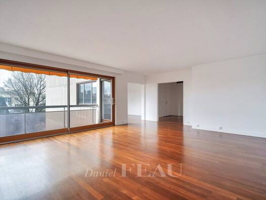 Appartement à louer 5 000 € 6 pièces 4 chambres 154,65 m² Étage 3/7 Neuilly-sur-Seine 92200