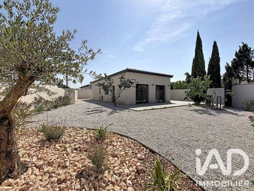 Maison de plain-pied à vendre 319 000 € 4 pièces 3 chambres 103 m² 461 m² de terrain Capiscol Béziers 34500