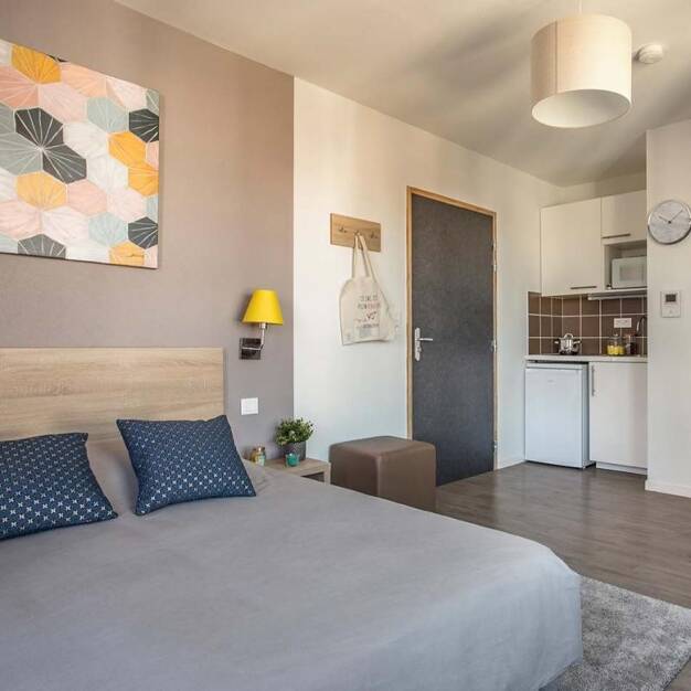Appartement à louer 554 € 1 pièce 18 m² Grangier Dijon 21000