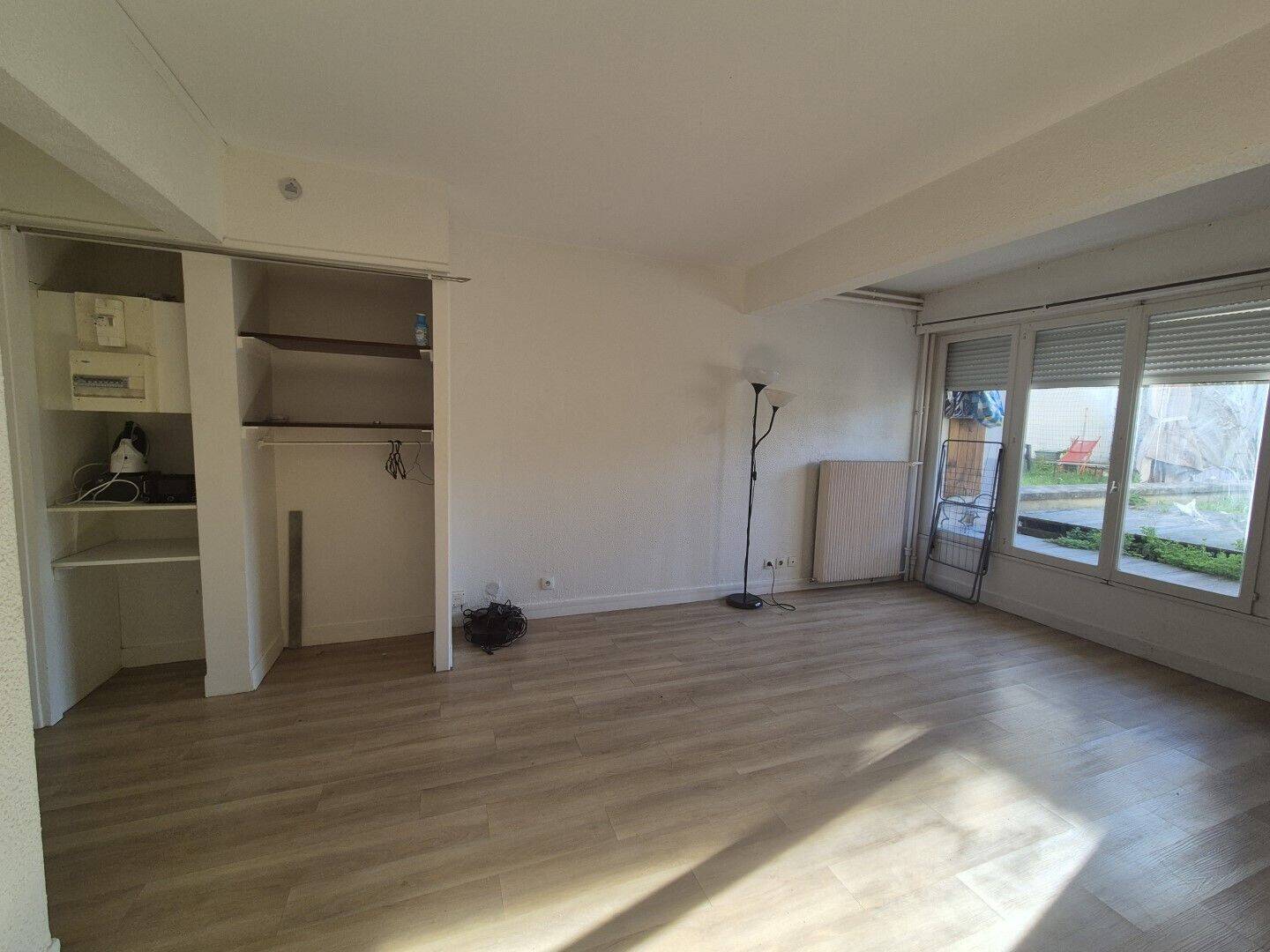Maison à louer, 25m², MONTREUIL