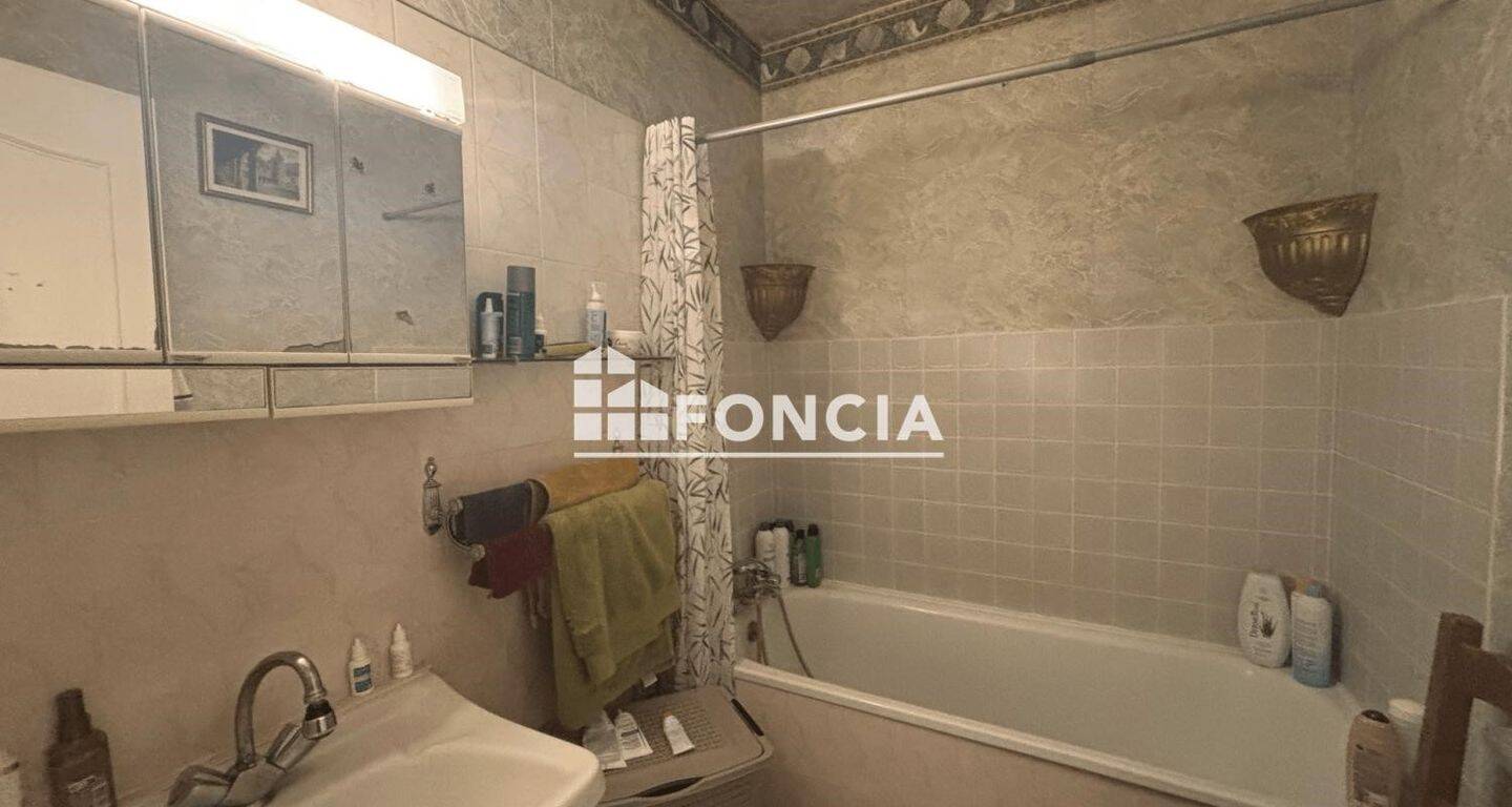 Maison à vendre, 57m², LA CHAUSSEE SAINT VICTOR