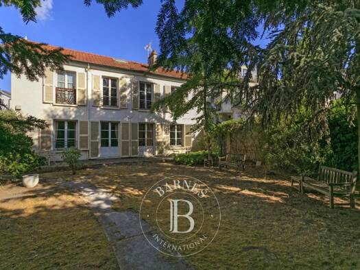 Maison à vendre 1 380 000 € 8 pièces 4 chambres 142 m² 445 m² de terrain Souvenir Francais La Garenne-Colombes 92250