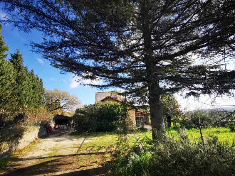 Maison à vendre, 136m², VALAURIE