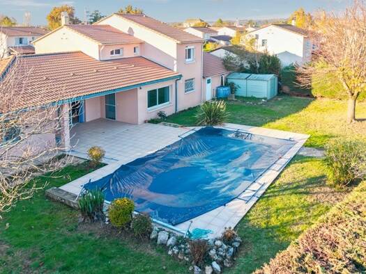 Maison à vendre 280 000 € 7 pièces 6 chambres 212 m² 1 200 m² de terrain Saint-Nicolas-de-la-Grave 82210