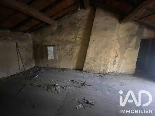 Maison à vendre 87 000 € 4 pièces 3 chambres 140 m² Illats 33720