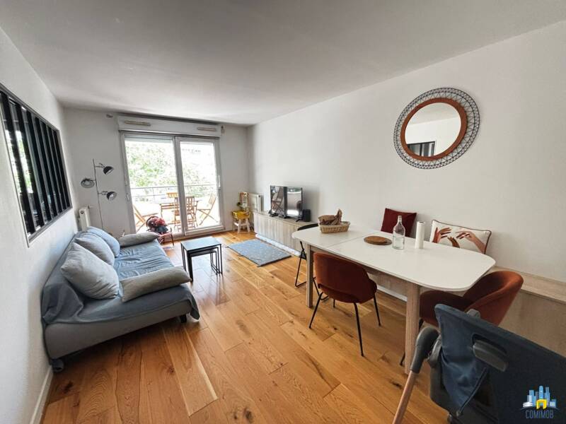 Maison à louer, 64m², COURBEVOIE
