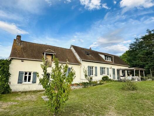 Maison à vendre 250 000 € 6 pièces 4 chambres 122 m² 1 400 m² de terrain Venables 27940