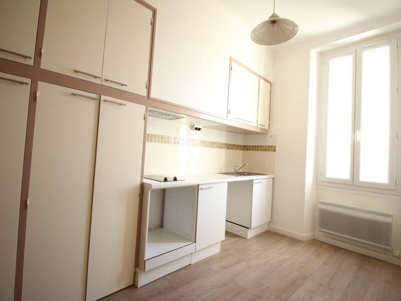 Maison à louer, 25m², GEMENOS