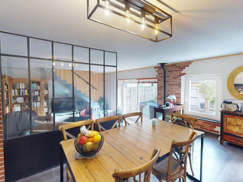 Maison à vendre, 228m², SAINT PIERRE LES NEMOURS