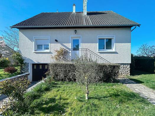 Maison à vendre 177 400 € 5 pièces 3 chambres 115 m² 760 m² de terrain Breteuil 27160