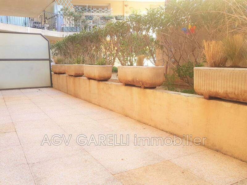 Maison à louer, 43m², HYERES