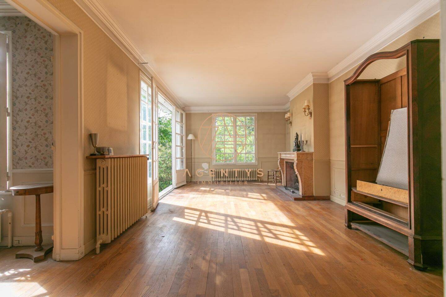 Maison à vendre, 177m², SAINT MAUR DES FOSSES