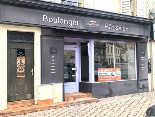 Local commercial à louer 1 040 € 100 m² de surface de vente Boulay-Moselle 57220