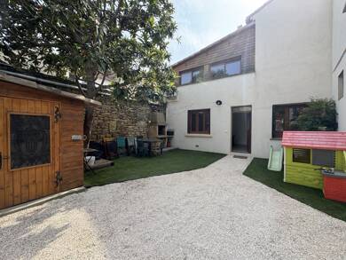 Maison à vendre 230 000 € 4 pièces 3 chambres 101 m² 134 m² de terrain Remoulins 30210