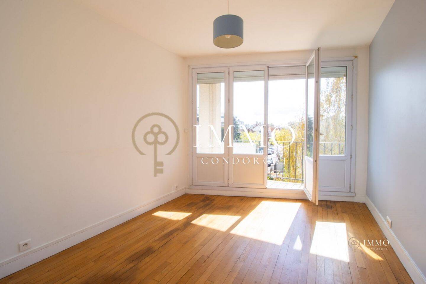 Maison à louer, 77m², BOURG LA REINE