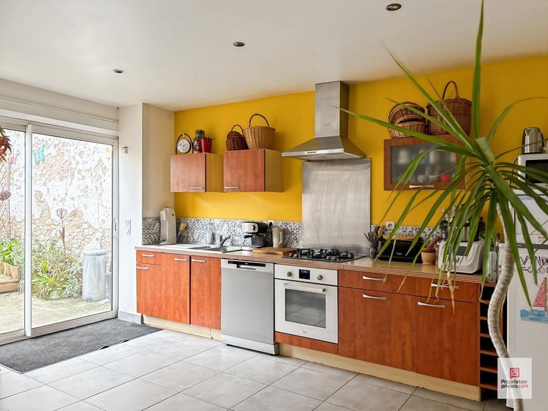 Maison à vendre, 143m², DAUMERAY