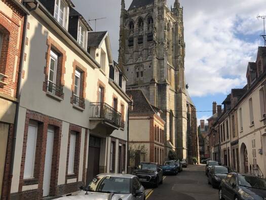 Maison de ville à vendre 117 000 € 3 pièces 2 chambres 68 m² 142 m² de terrain Centre Ville L'Aigle 61300