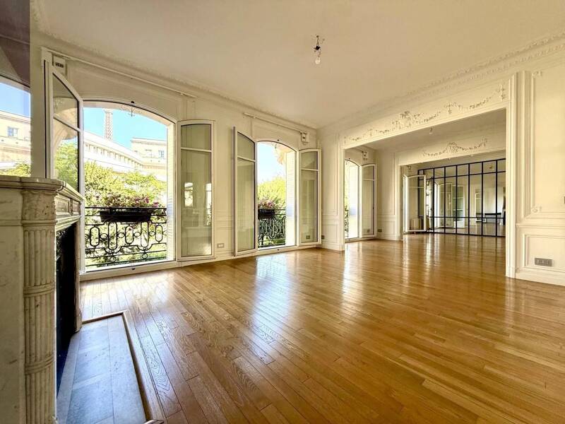 Maison à louer, 209m², PARIS 16E