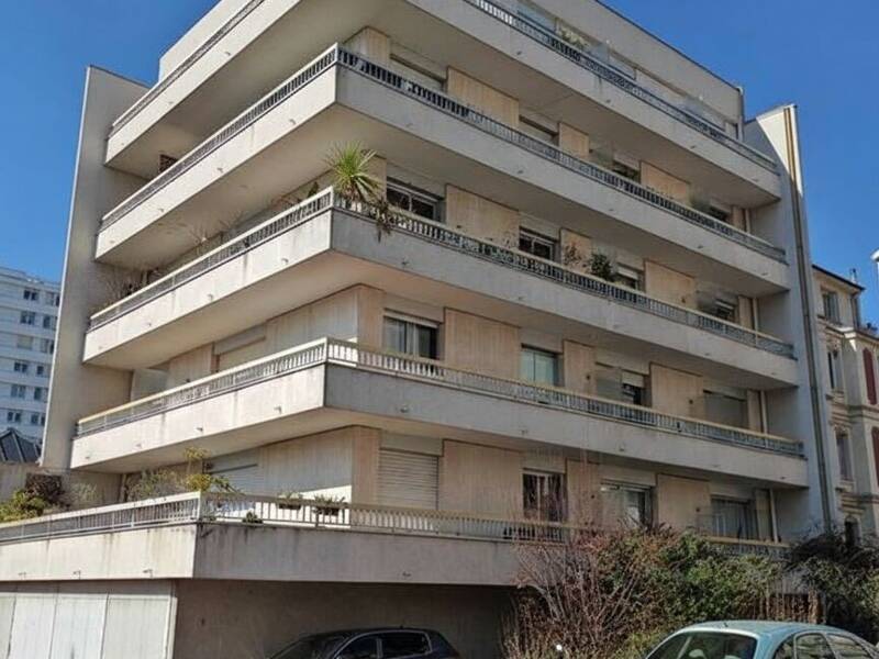 Maison à louer, 28m², COURBEVOIE