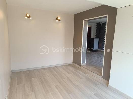 Maison à vendre 175 000 € 4 pièces 3 chambres 110 m² Saint-Savin 33920