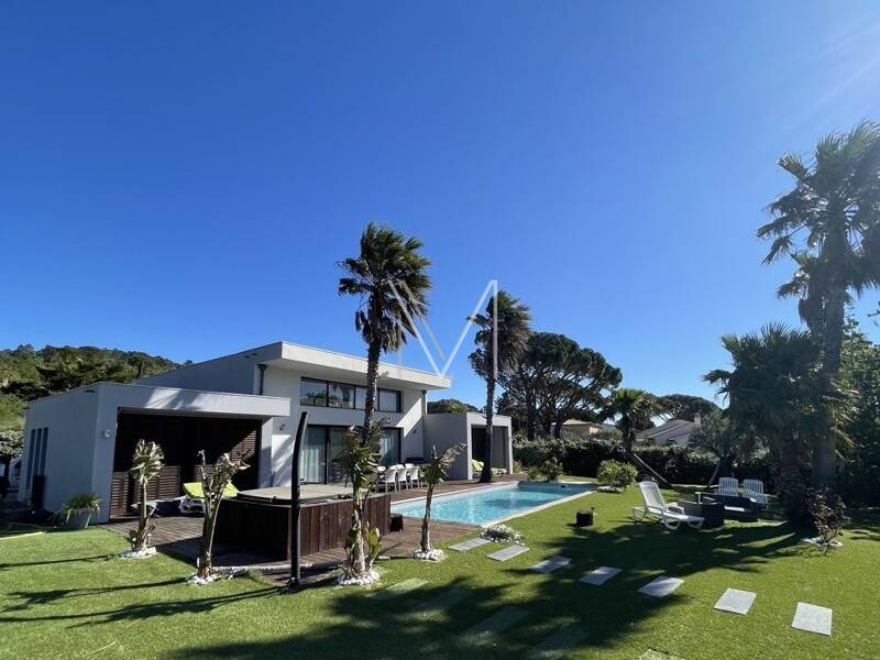 Maison à vendre, 215m², VAR