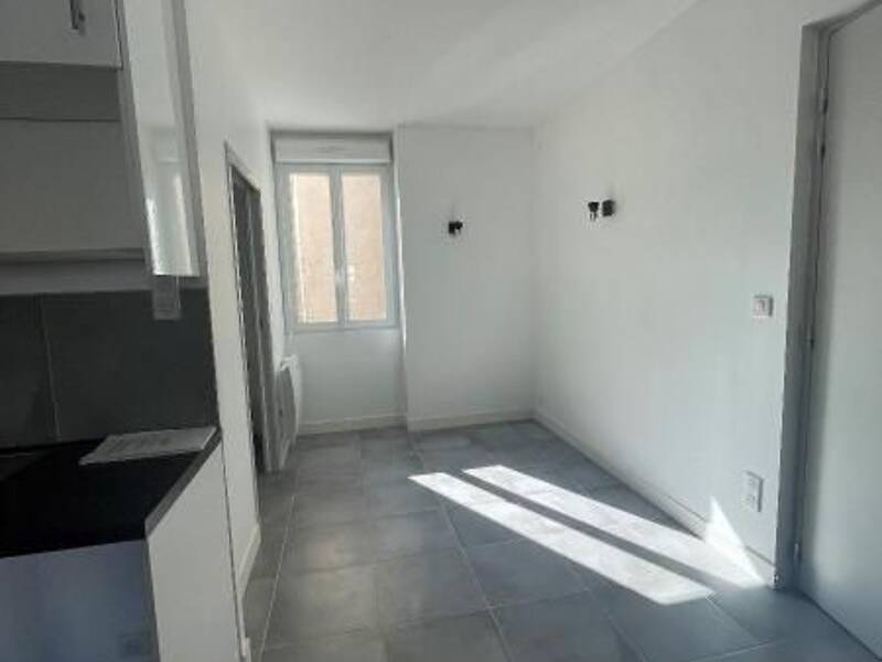 Maison à louer, 25m², PARIS 11E