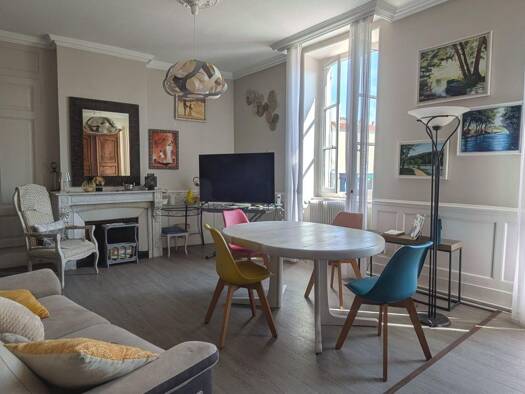 Immeuble à vendre 297 000 € 270 m² Saint-Rambert-d'Albon 26140